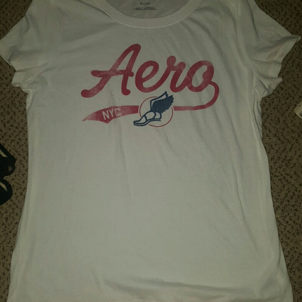 NWT Xl womens aeropastale graffic Tees
